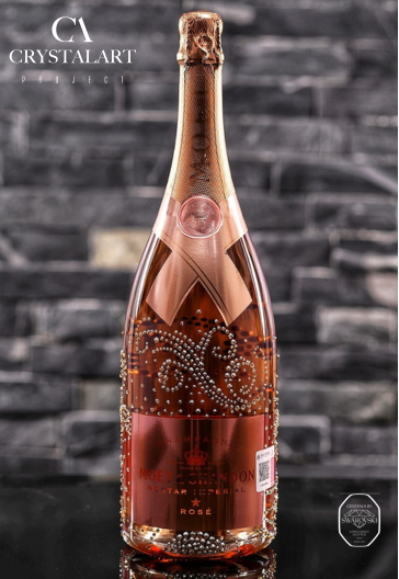 Lluvia de grecas- Champagne Moët & Chandon Néctar Imperial Rose con incrustaciones Swarovski®
