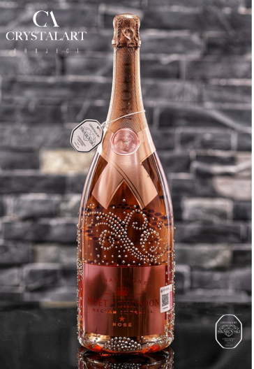Lluvia de grecas- Champagne Moët & Chandon Néctar Imperial Rose con  incrustaciones Swarovski®